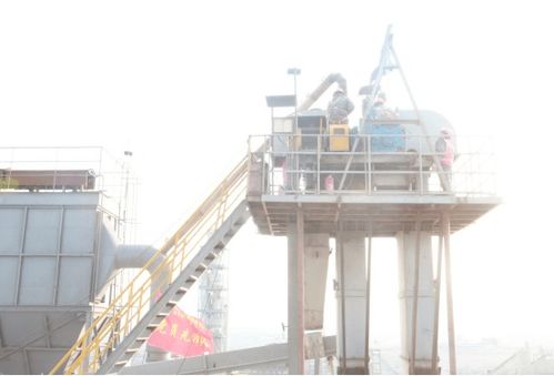 一線風(fēng)采 綠色建材廠現(xiàn)場搶修實錄